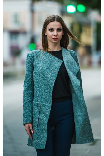 Манто в морско зелен цвят